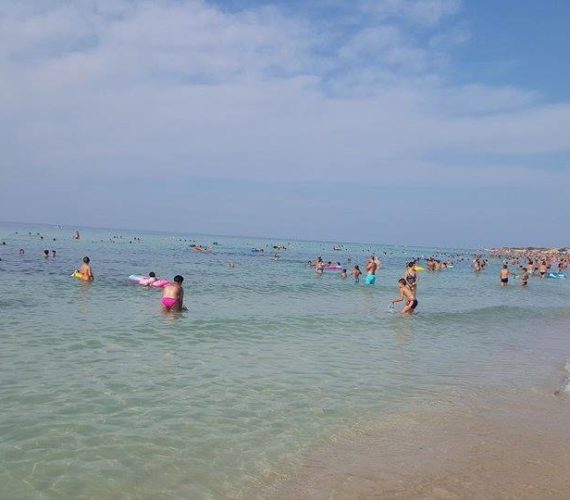 La spiaggia di Pescoluse: un viaggio nelle Maldive del Salento