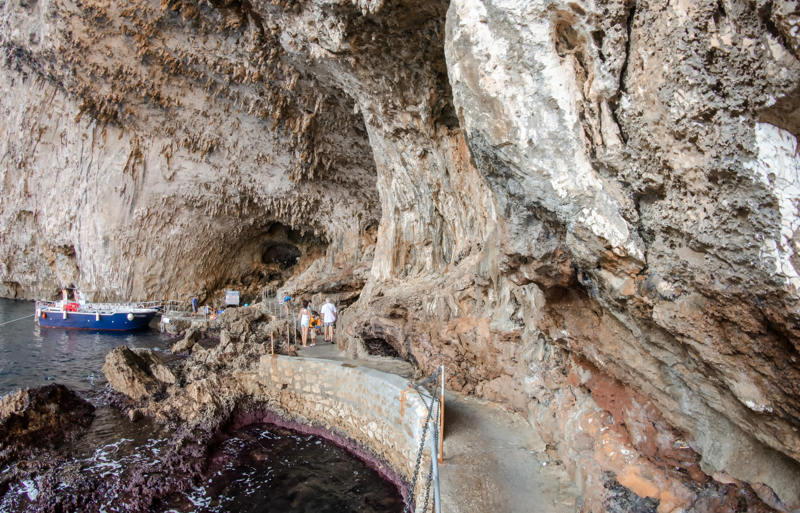 Tour della Grotta Zinzulusa a Castro