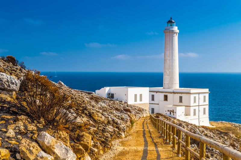 faro punta palascia