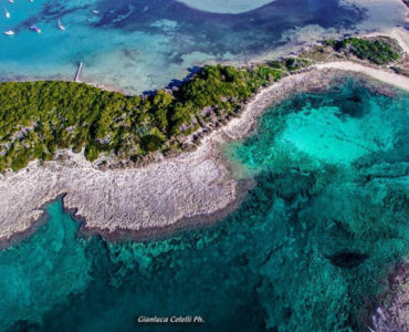 La Dea Dormiente del Salento: la Protettrice emerge dalle acque